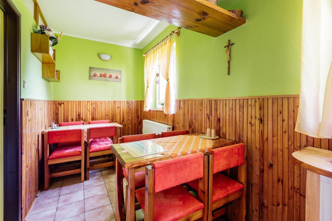 Homestay Gustav Halas Терхова Екстер'єр фото
