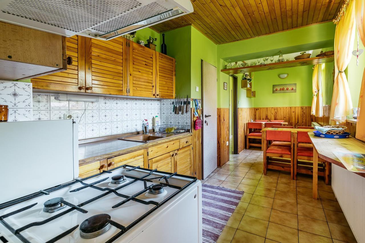 Homestay Gustav Halas Терхова Екстер'єр фото